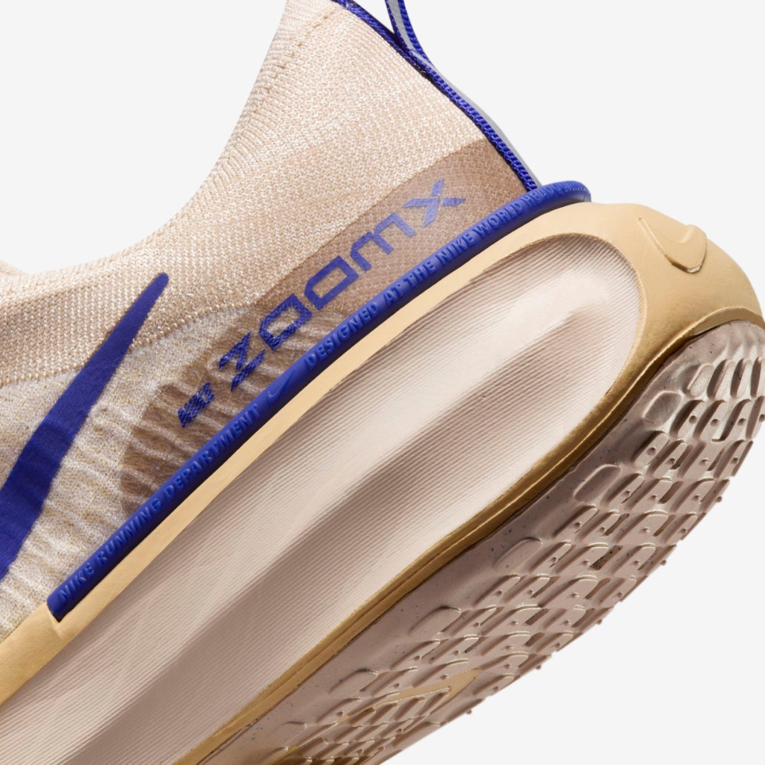 Nike ZoomX Invincible Run 3™ – Marron terre avec Bleu océan