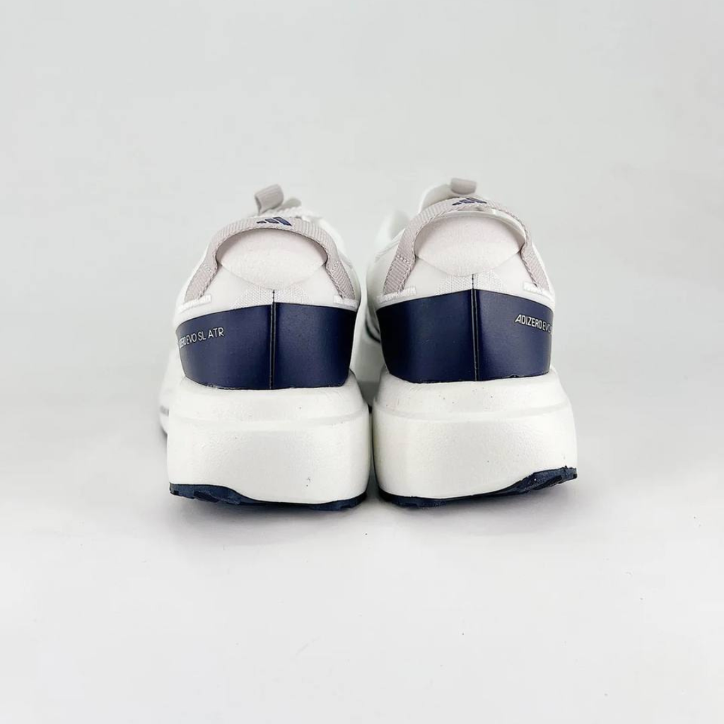 Adidas Adizero EVO SL ATR™ – Blanc et bleu marine