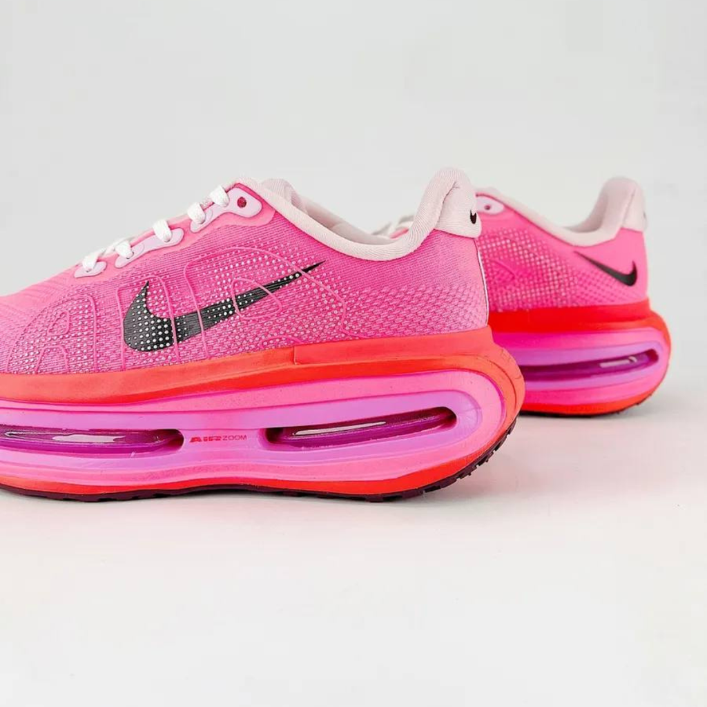 Nike Vomero Premium™ – Rose Pulse et Sunset Orange