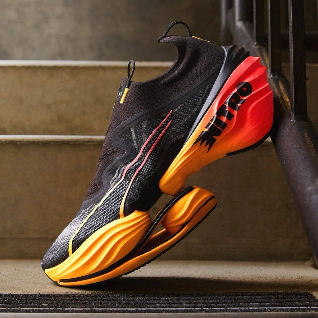 Puma Fast-RB Nitro Elite™ – Noir avec orange et rose