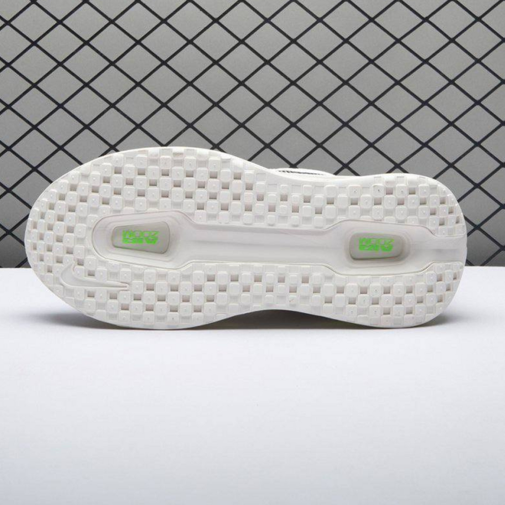 Nike Vomero Premium™ – Blanc brillant avec vert flashy