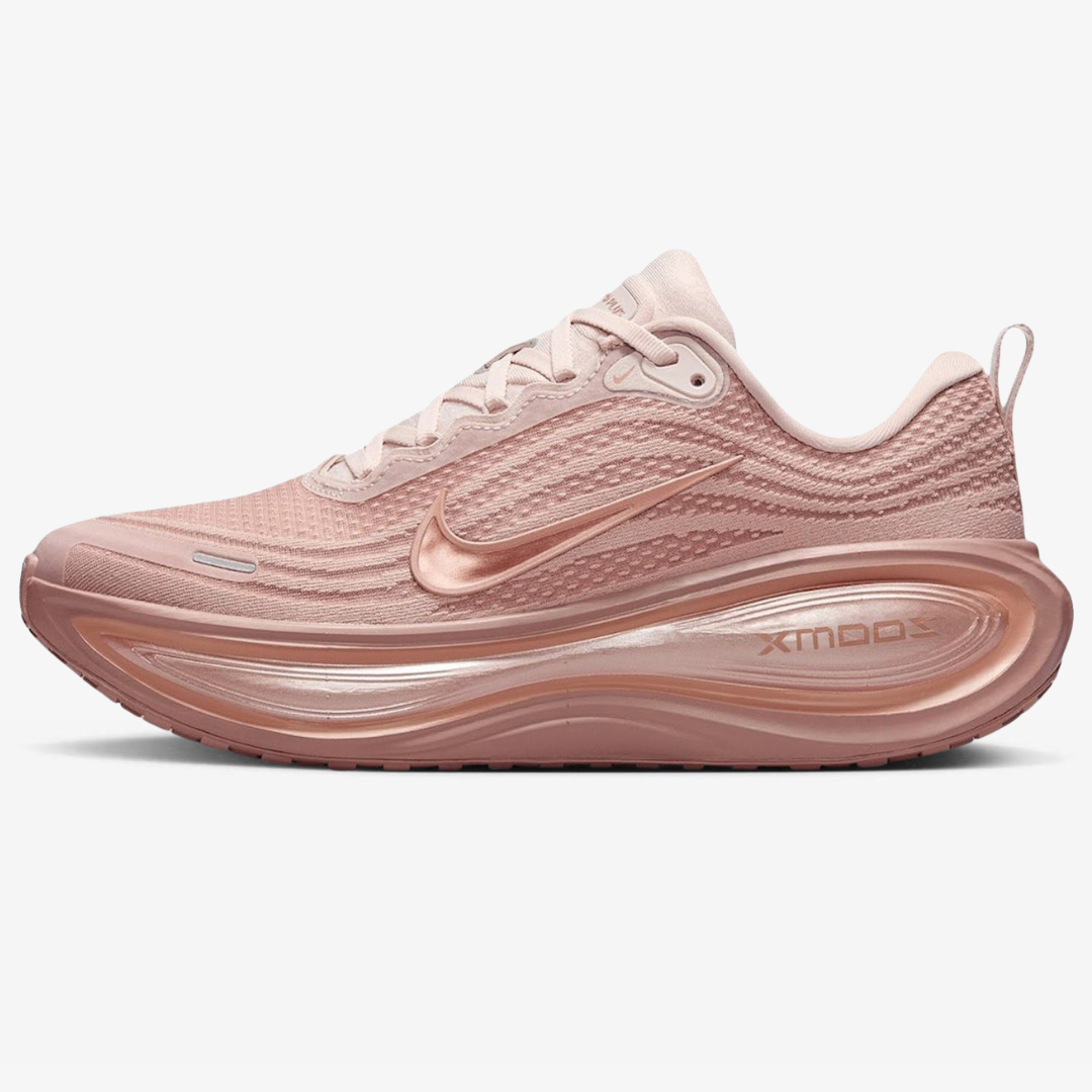 Nike Vomero Plus™ – Édition Rose Pulse