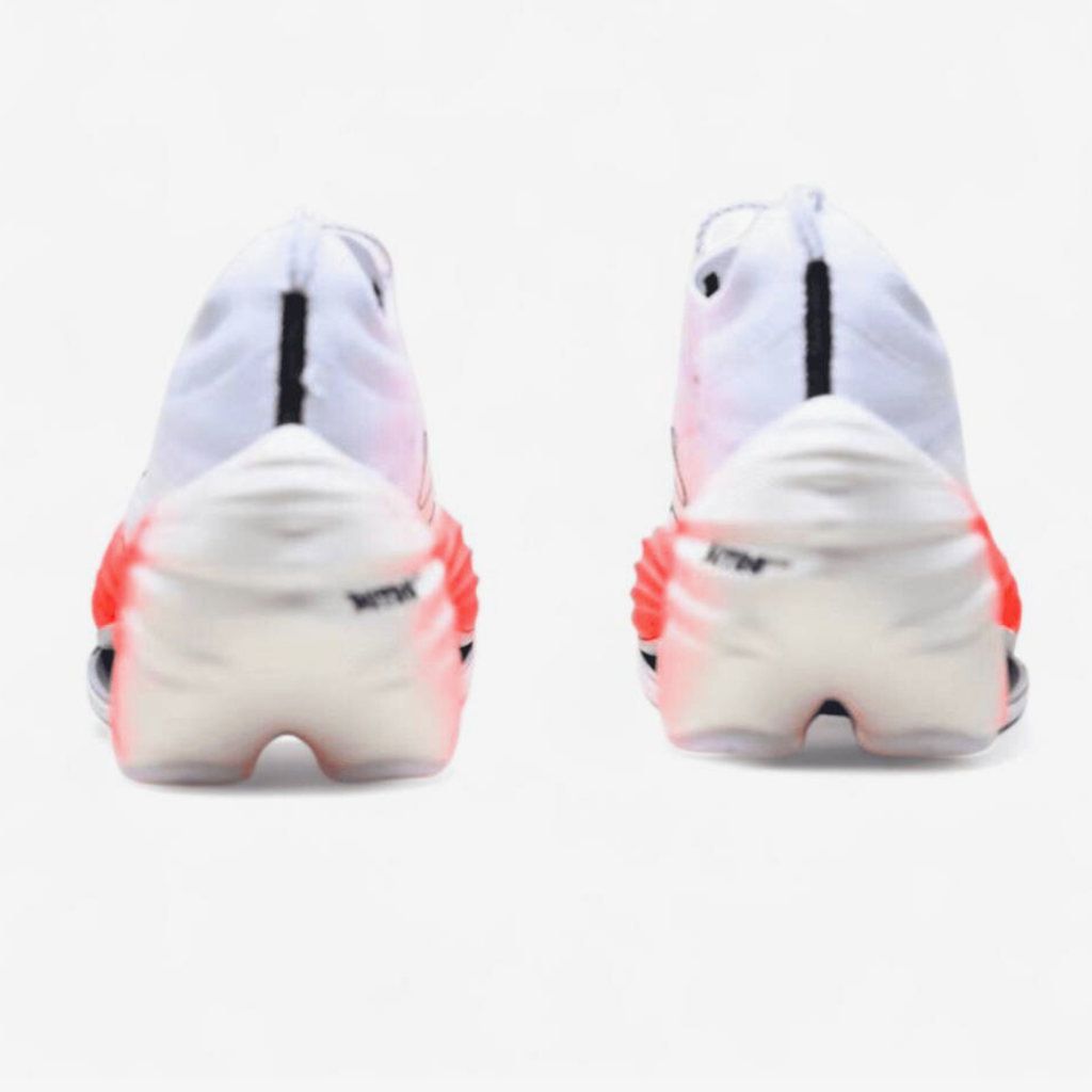 Puma Fast-RB Nitro Elite™ – Blanc avec Rose et Orange
