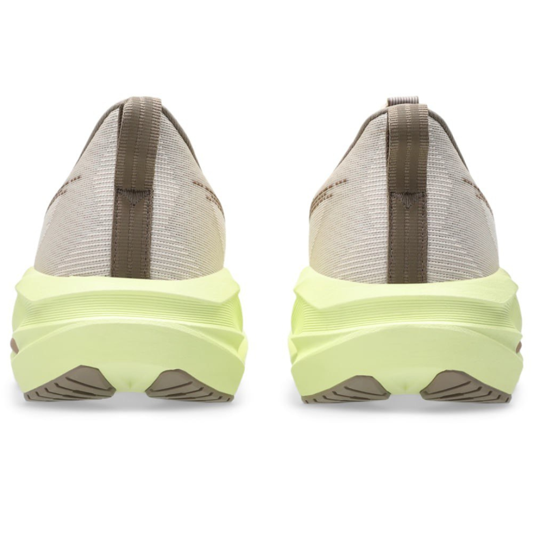 Asics Novablast 5™ – Beige et marron