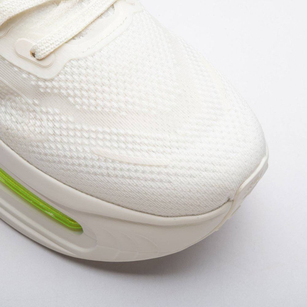 Nike Vomero Premium™ – Blanc brillant avec vert flashy