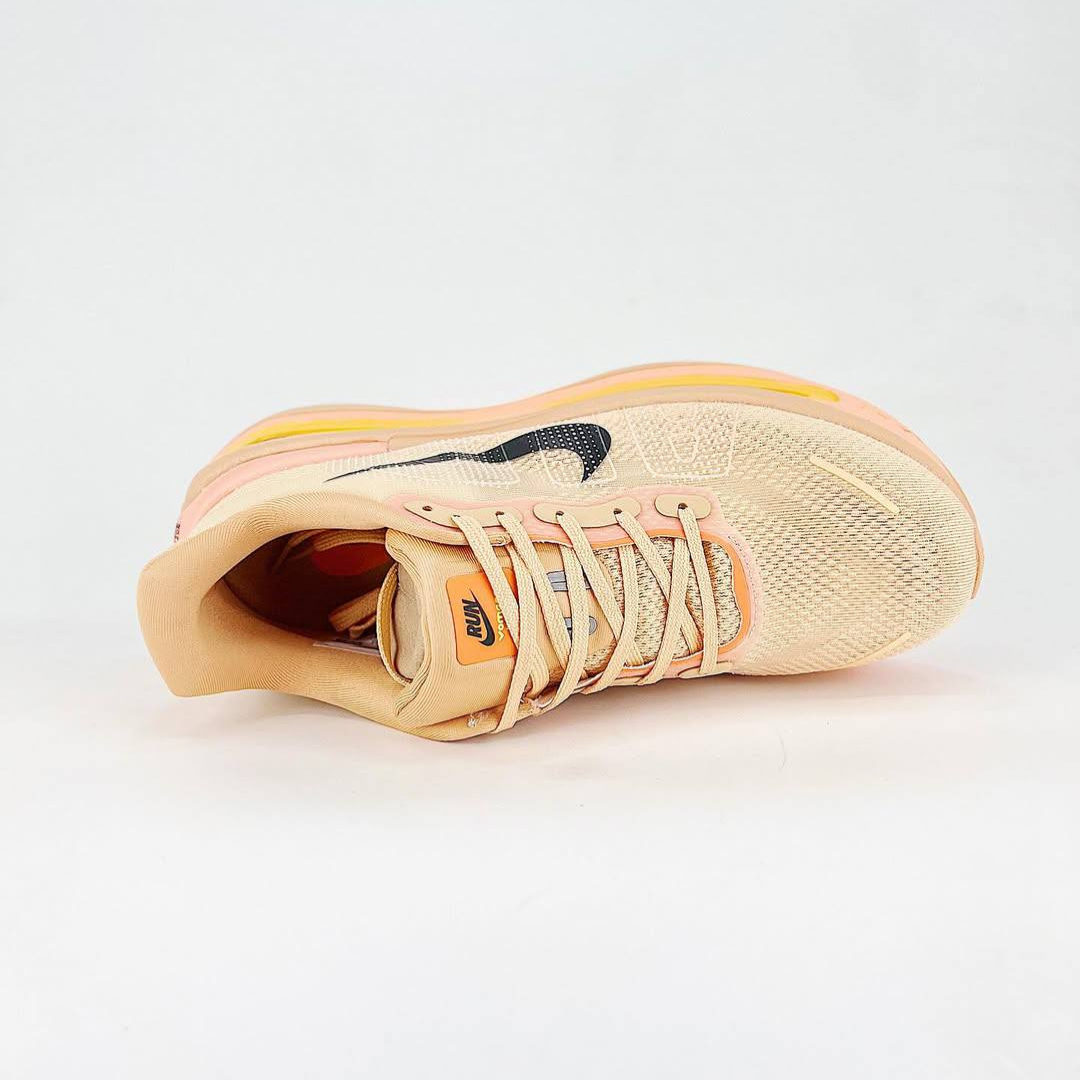 Nike Vomero Premium™ – Orange coucher de soleil avec Ombre noire