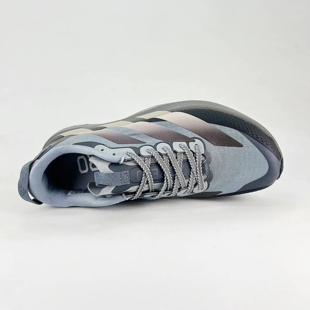 Adidas Adizero EVO SL ATR™ – Gris et blanc cassé