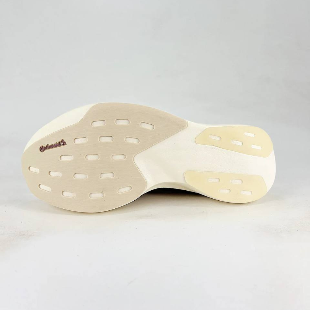 Adidas Adizero EVO SL™ – Blanc, bordeaux et rouge