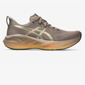 Asics Novablast 5 Luxe™ – Dor et Marron