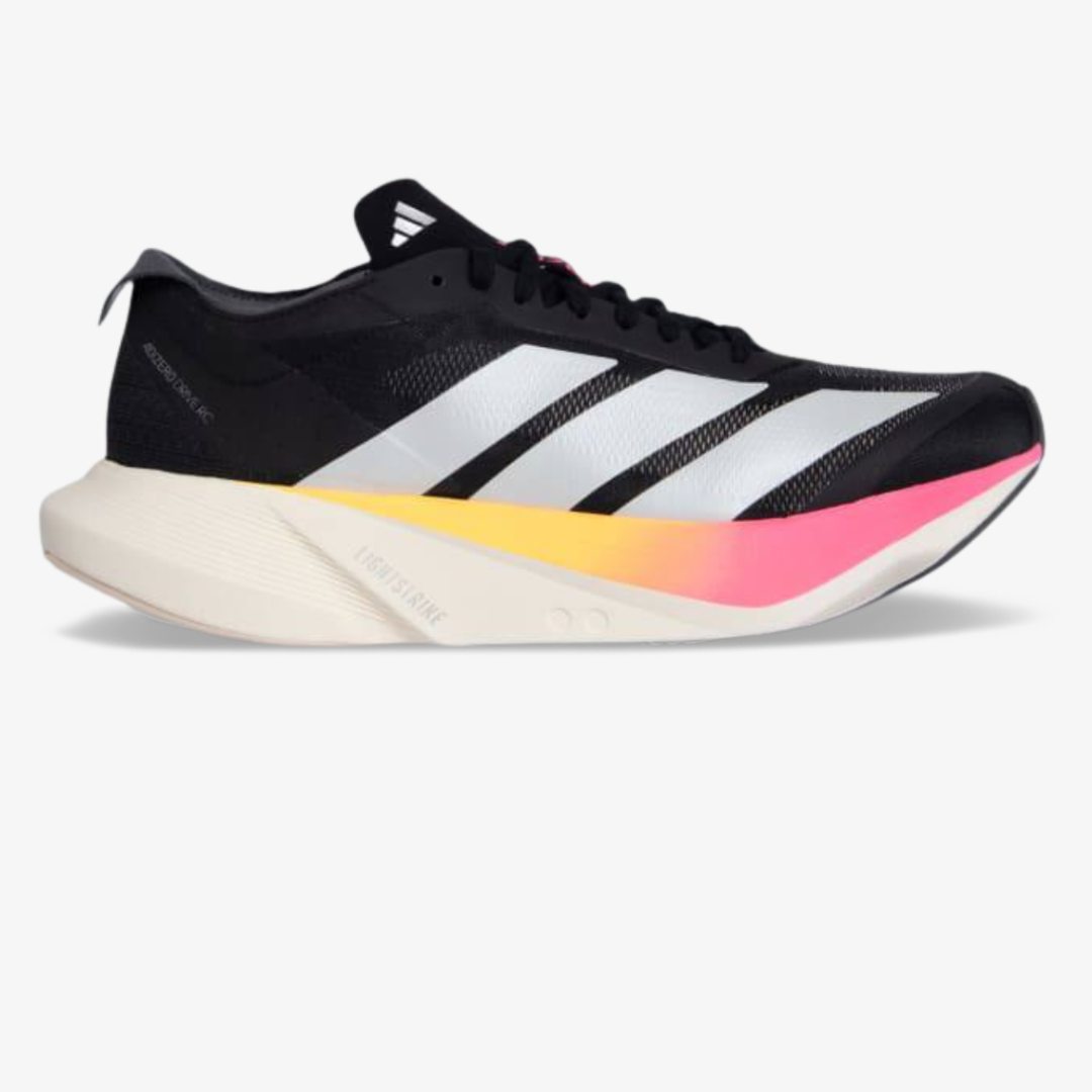 Adidas Adizero Drive RC™ – Core Black avec White, Zero Metallic et Spark