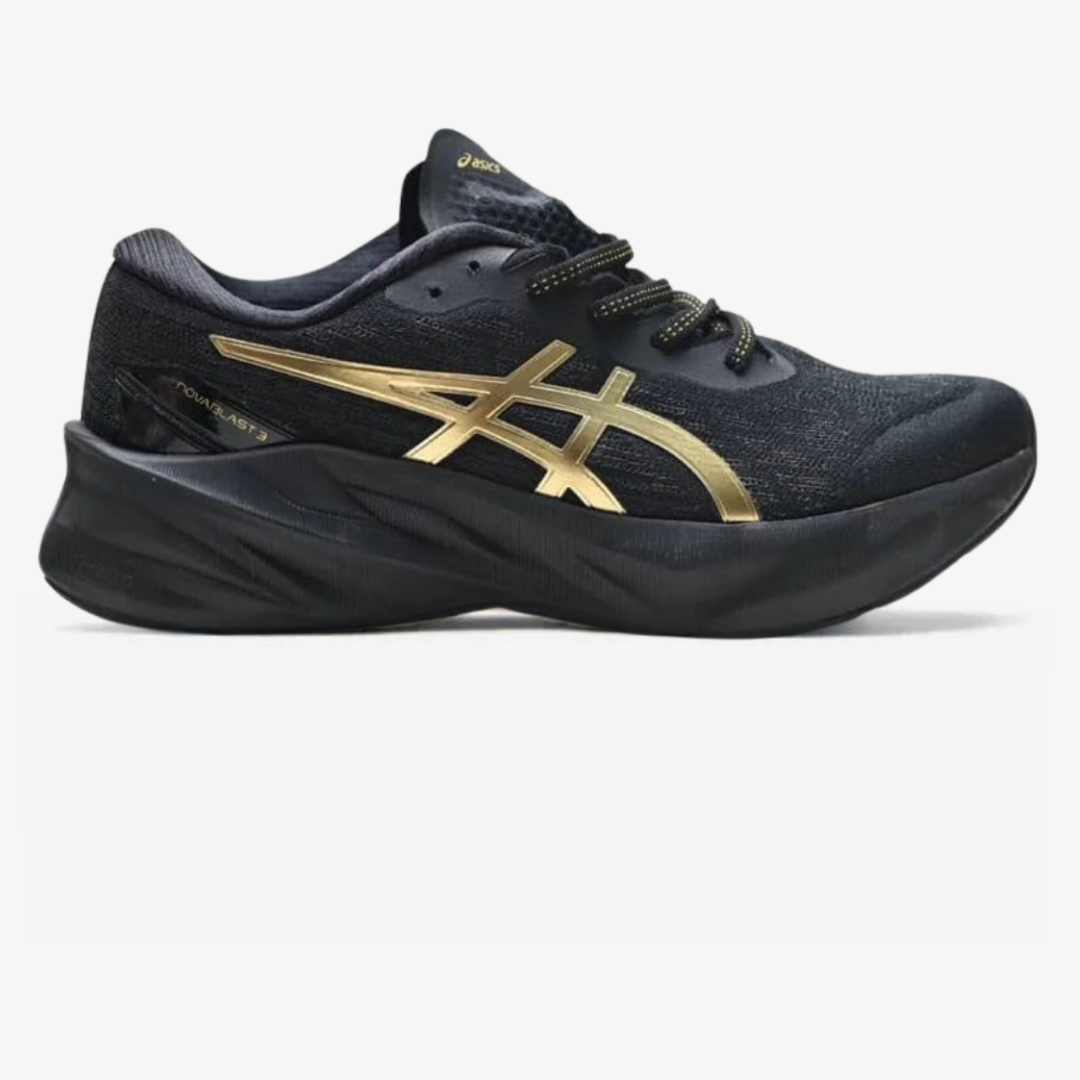 Asics Novablast 3™ – Noir/Doré