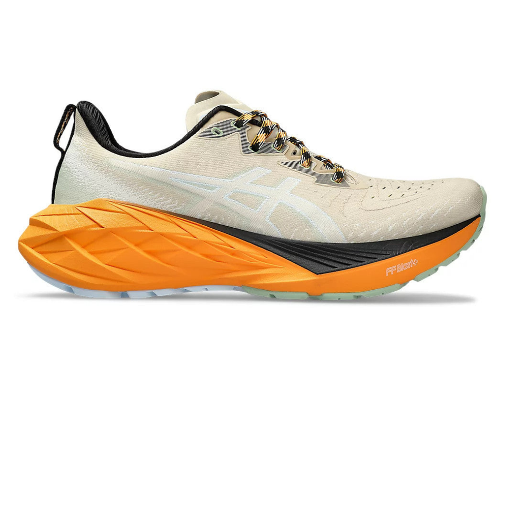 Asics Novablast 4™ – Beige et orange