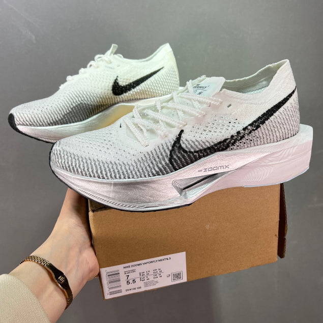 Nike Air ZoomX Vaporfly Next% 3™ – White Mist/gris cendre