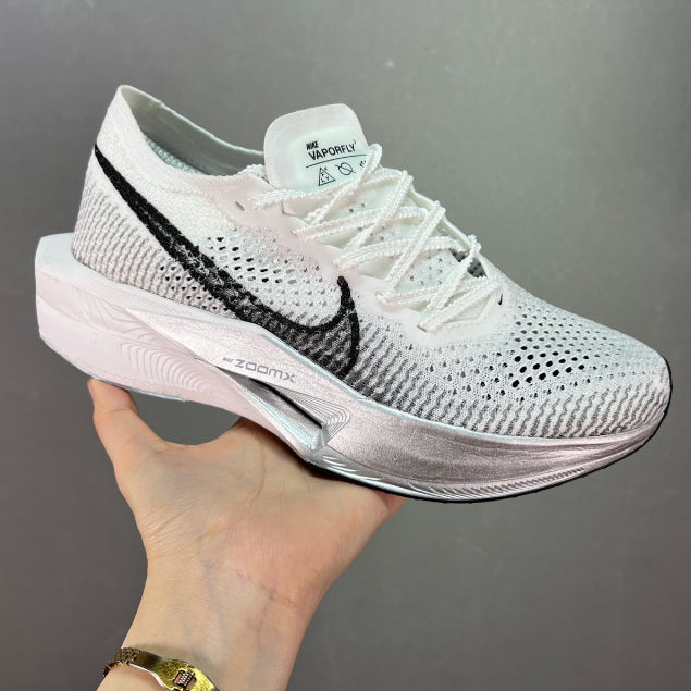 Nike Air ZoomX Vaporfly Next% 3™ – White Mist/gris cendre