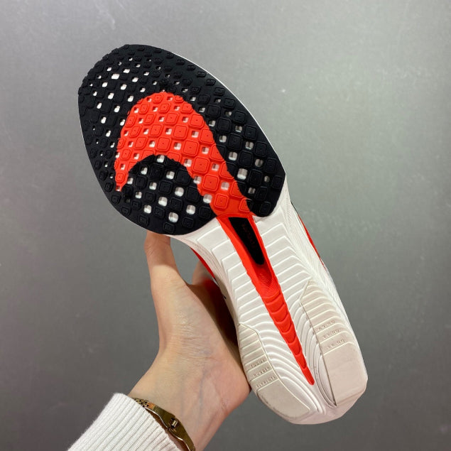 Nike Air ZoomX Vaporfly Next% 3™ – Édition Légende EK