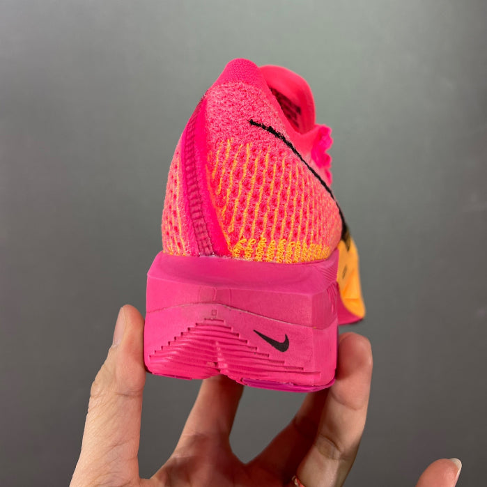 Nike Air ZoomX Vaporfly Next% 3™ – Rose hyper impulsion