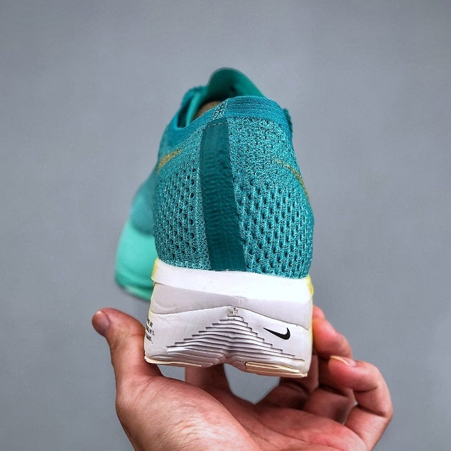 Nike Air ZoomX Vaporfly Next% 3™ – Green Surge et Blue Motion
