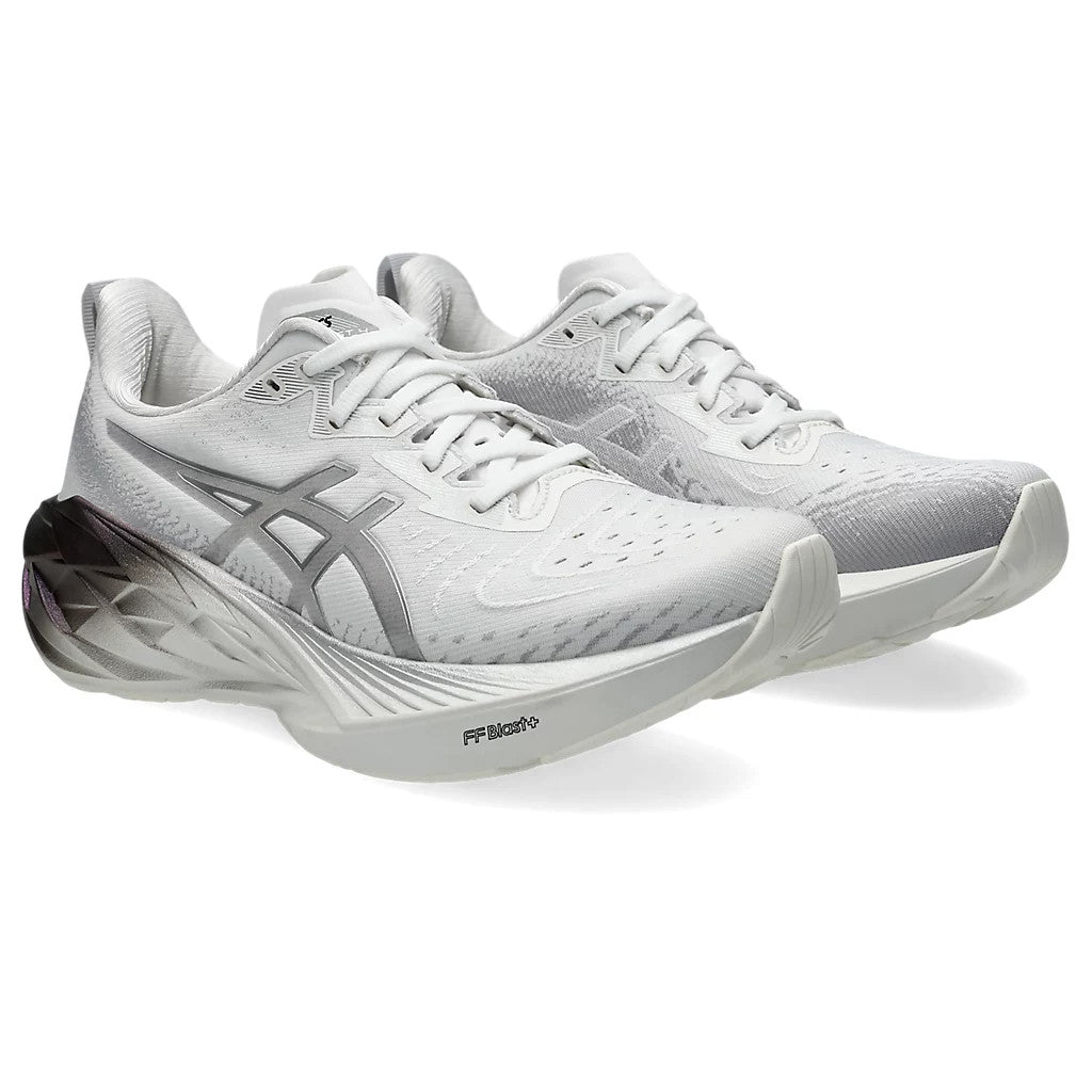 Asics Novablast 4™ – Blanc Noir