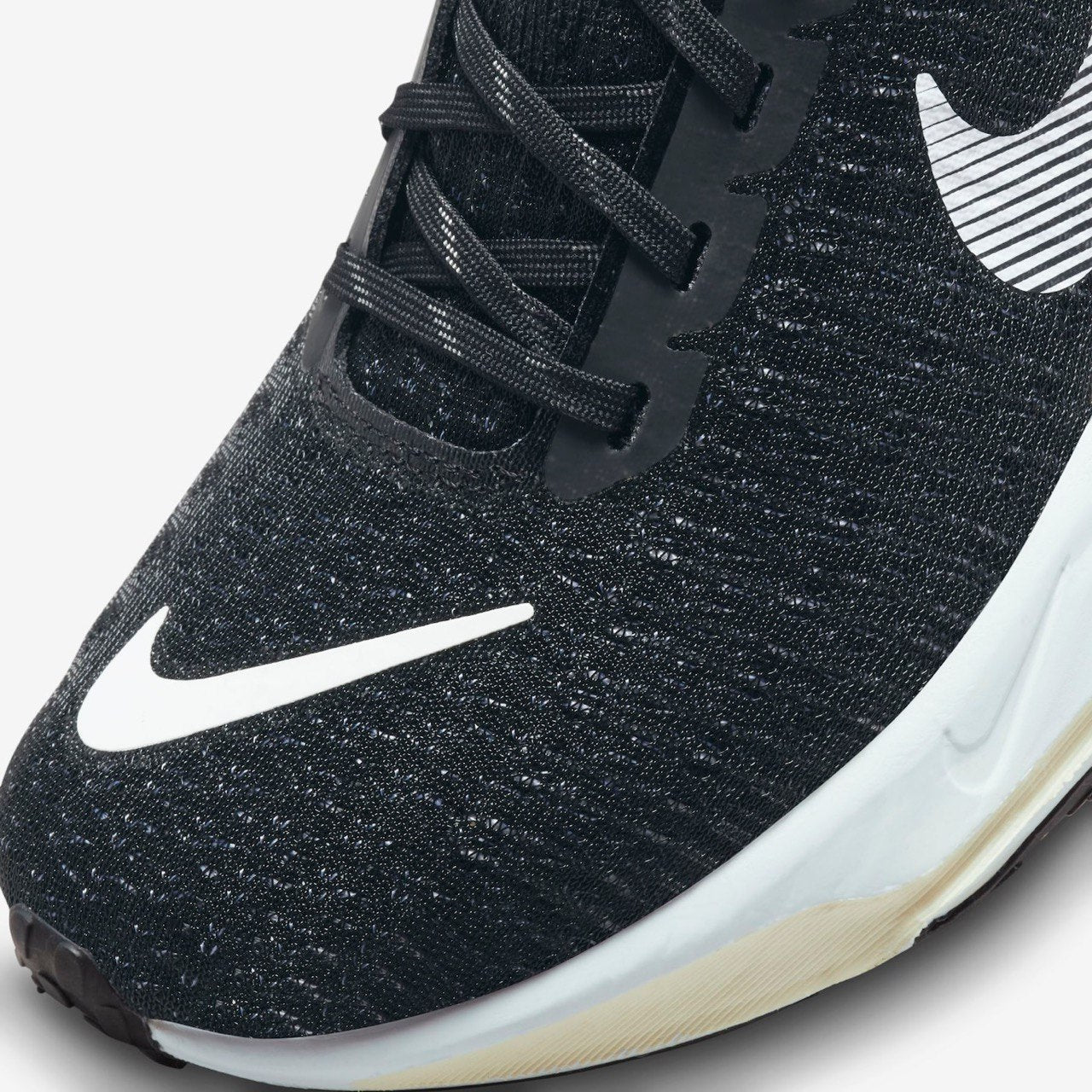Nike ZoomX Invincible Run 3™ – Black Shadow et White Cloud