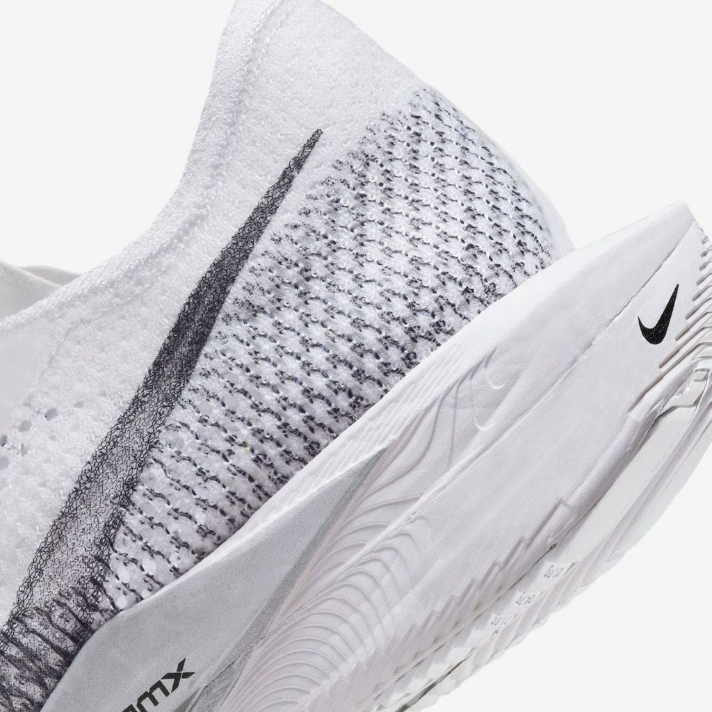 Nike Air ZoomX Vaporfly Next% 3™ – White Mist/gris cendre