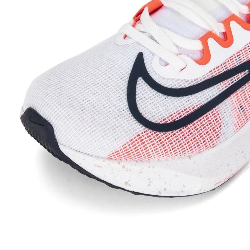 Nike Air Zoom Fly 5™ – White Charge et Crimson Rush