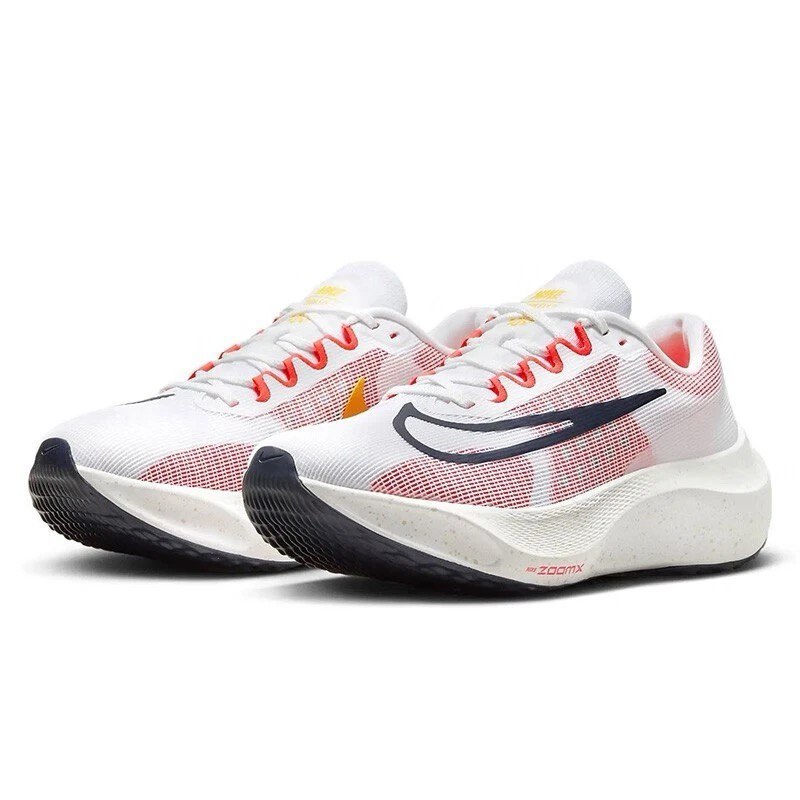 Nike Air Zoom Fly 5™ – White Charge et Crimson Rush
