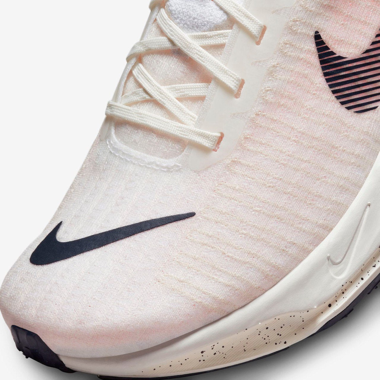 Nike ZoomX Invincible Run 3™ – White Charge w/ Crimson Rush