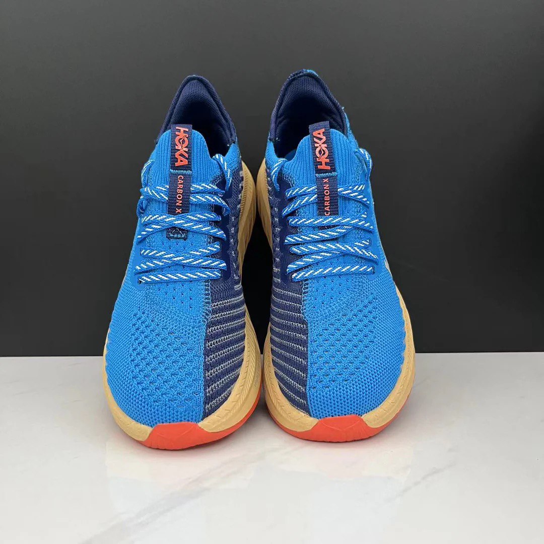Hoka Carbon X3™ – Bleu Vibrant avec Orange Énergétique