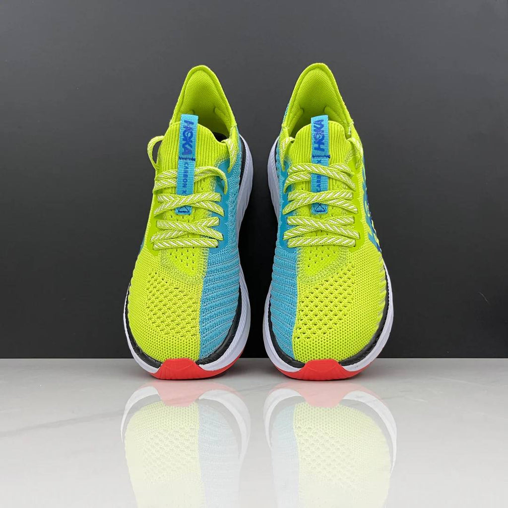 Hoka Carbon X3™ – Vert Vibrant avec Rouge Intense
