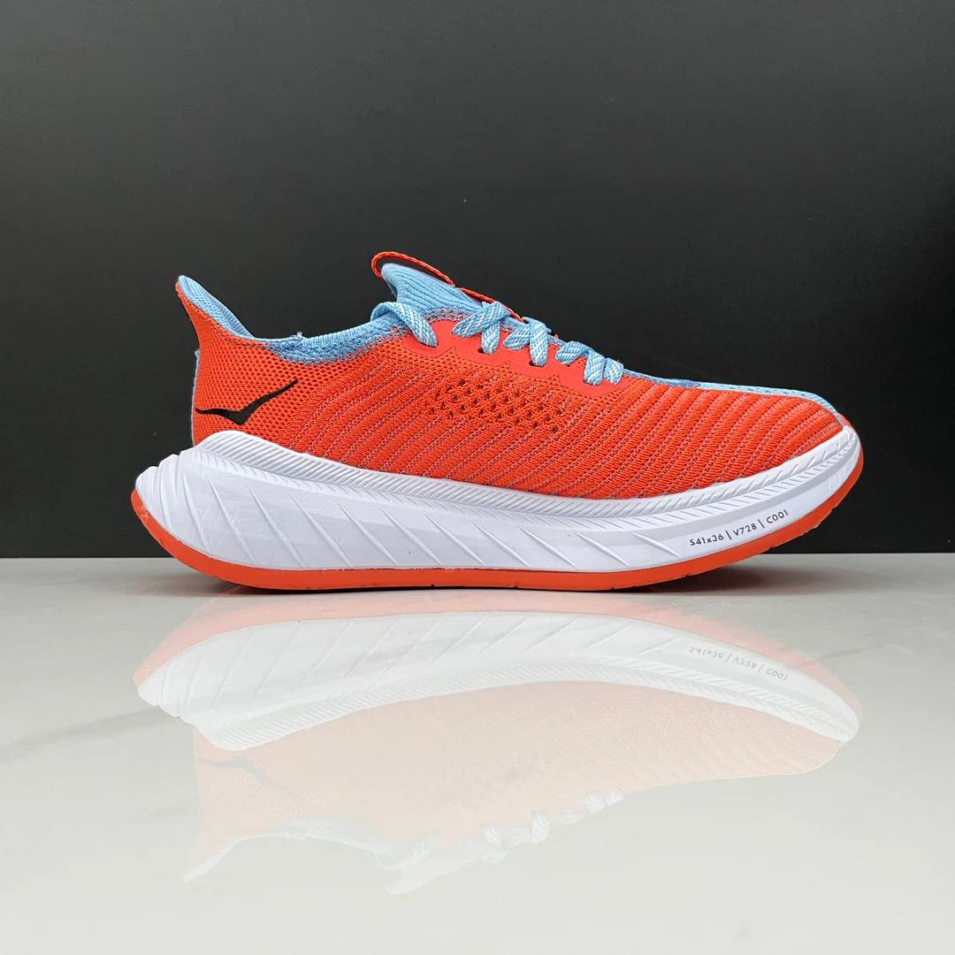 Hoka Carbon X3™ – Bleu Vibrant avec Rouge Impactant